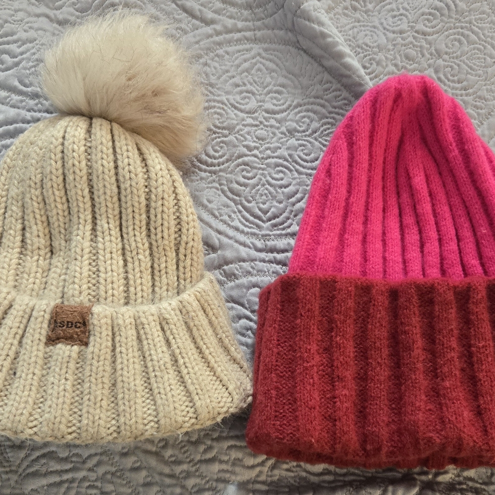 Stylish Knit Beanie Set - Cream and Pink
